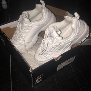 Brand new!!! Selling cuz they are a .5 size too sm